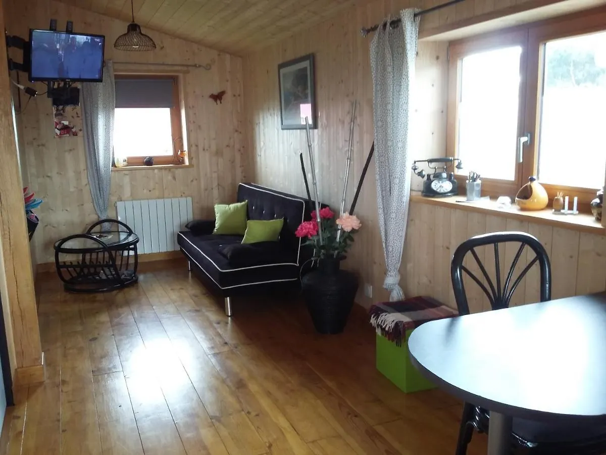 Le Chalet Pommeret 0*,